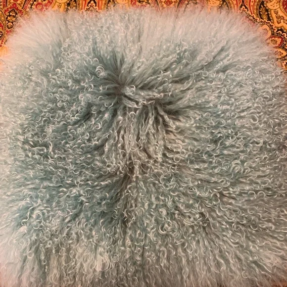 Real Lamb Fur 16 x 16 Pillow Tops (2) - Picture 4 of 5